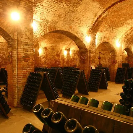 Ca D' Rot - Casa Ratti Vinchio